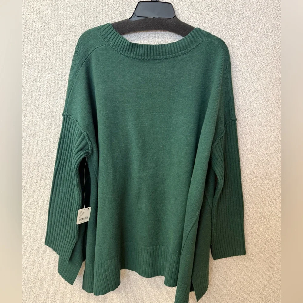 Free People Orion A Line Tunic Women's M lagenlook oversized V neck sweater Nwt - Picture 3 of 5